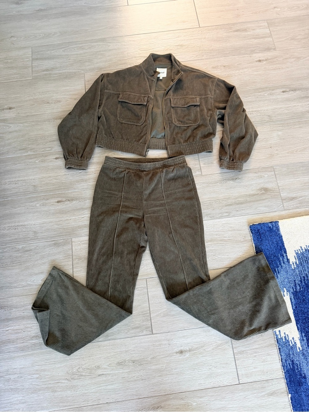 Aerie Olive Green Corduroy Cropped Jacket & High-Rise Wide-Leg Pants Set SM/Med